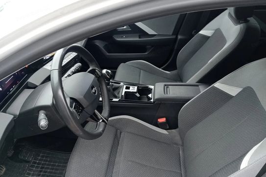 Opel Astra 1.2 T Business Edition S&S