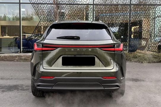 Lexus NX 350h Omotenashi 2.5 Hybrid AWD