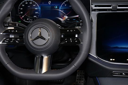 Mercedes Klasa E 220 d  4-Matic AMG