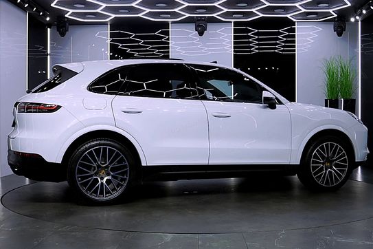 Porsche Cayenne Platinum Edition