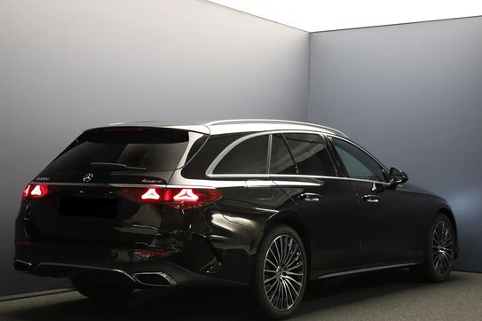 Mercedes Klasa E 220 d 4-Matic AMG Estate