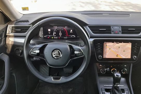 Skoda Superb 2.0 TDI Style DSG
