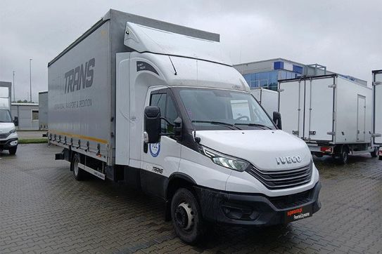 Iveco Daily 70C18 Zabudowa + Tył spanie