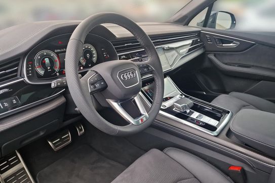 Audi Q7 50 TDI quattro S Line