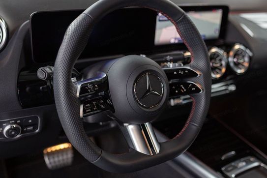 Mercedes B Klasa 200  AMG Line