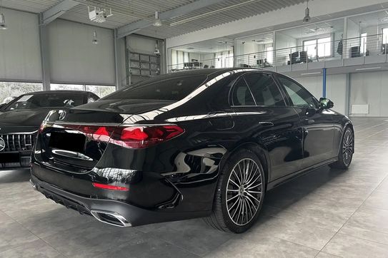 Mercedes Klasa E 220 d  4-Matic AMG