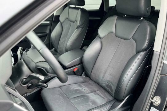 Audi Q5 40 TDI quattro S Line