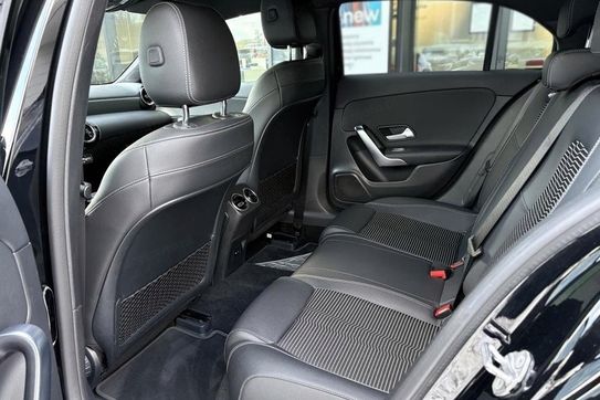 Mercedes Klasa A 200 Progressive 7G-DCT