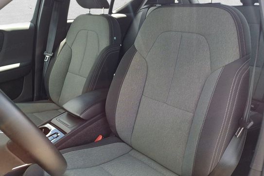 Volvo XC40 B3 Plus Dark aut