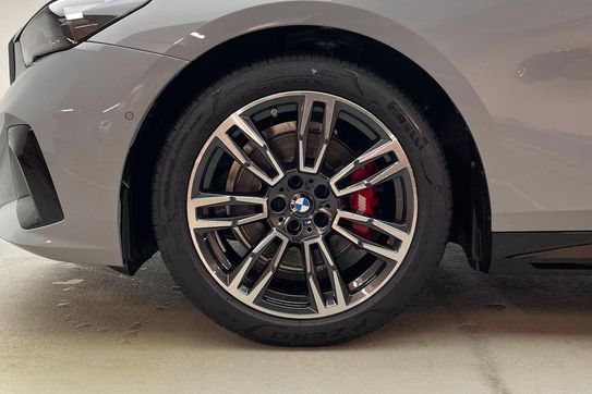 BMW Seria 5 520d xDrive M Sport