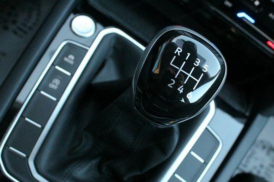 Volkswagen Passat 1.5 TSI EVO Elegance