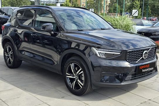 Volvo XC40 B4 Plus Dark