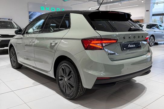 Skoda Fabia Drive 1.0 TSI DSG