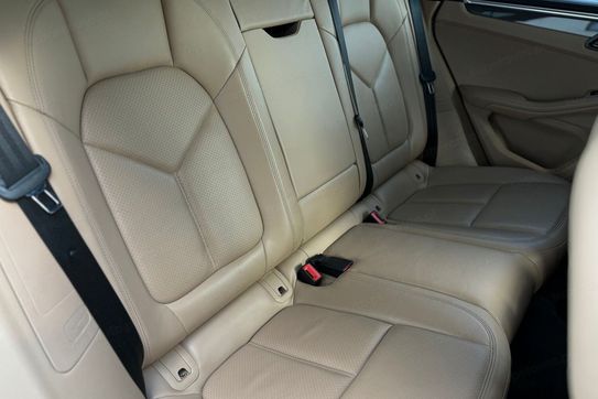 Porsche Macan Macan