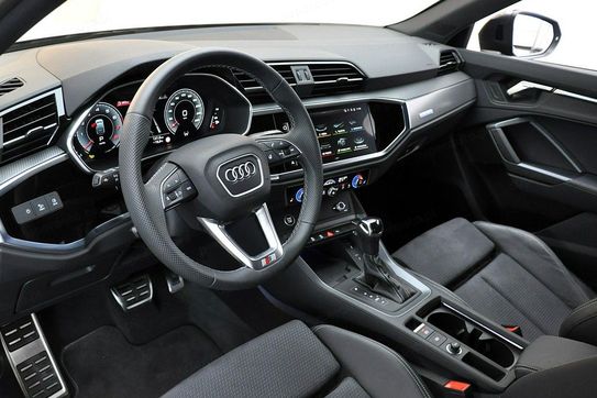 Audi Q3 40 TFSI quattro S tronic