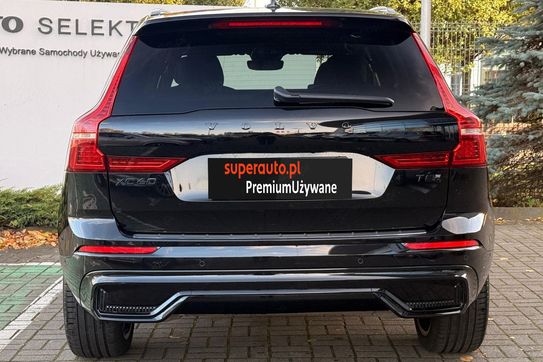 Volvo XC60 T8 Plug-In Hybrid AWD Ultra Black Edition