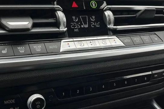 BMW Seria 3 Touring 320d Luxury Line