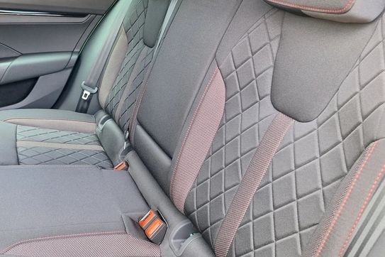 Skoda Octavia RS 2.0 TSI DSG