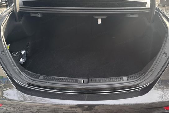 Mercedes E Klasa 220 d 4-Matic AMG