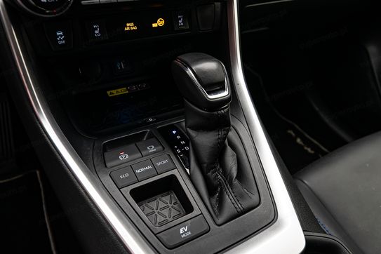 Toyota RAV4 2.5 Hybrid Selection 4x2