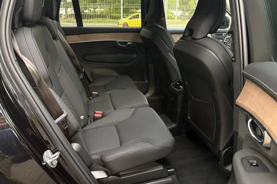 Volvo XC90 T8 AWD Plug-In Hybrid Plus Bright 7os