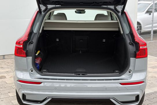 Volvo XC60 B4 D Plus Dark aut