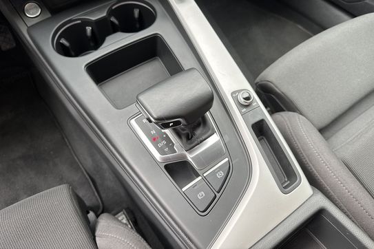 Audi A4 40 TFSI