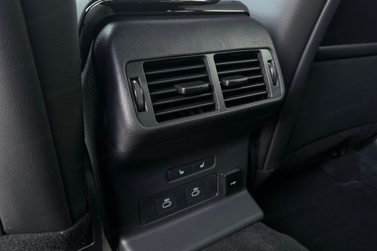 Land Rover Range Rover Velar P400e Dynamic SE