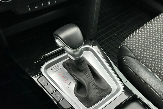 Kia Ceed 1.4 T-GDI L Business Line