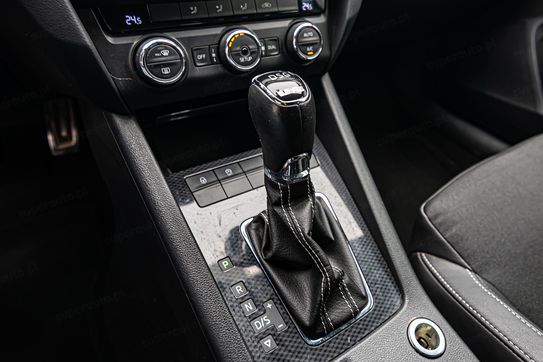 Skoda Octavia 2.0 TSI RS DSG