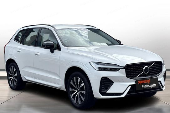 Volvo XC60 B4 D AWD Plus Dark