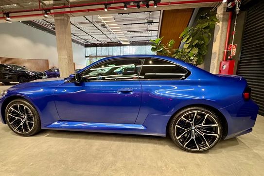 BMW Seria 2 M2