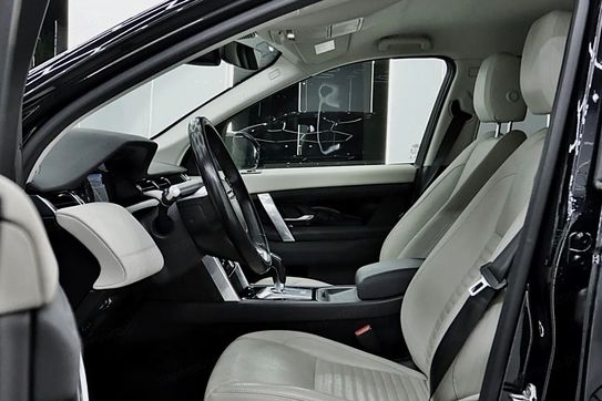 Land Rover Discovery Sport 2.0 P200 aut