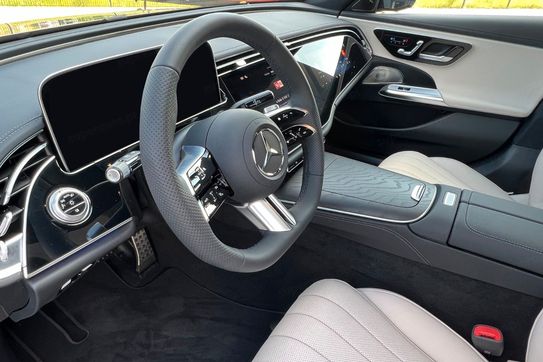 Mercedes Klasa E 220 d 4-Matic AMG