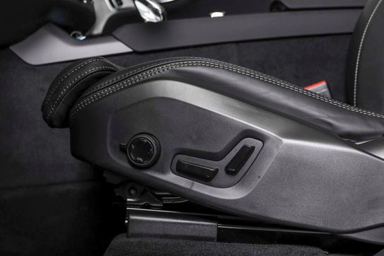 Volvo XC90 B5 AWD Ultra Bright