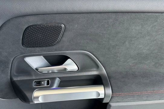 Mercedes GLB 220 4-Matic AMG Line
