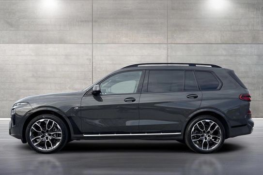BMW X7 xDrive40i mHEV sport-aut