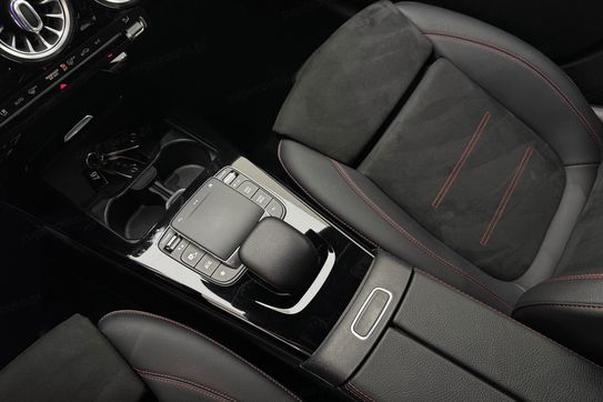 Mercedes CLA 200 AMG Line