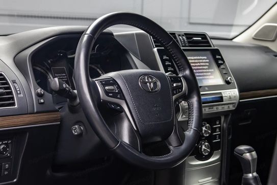 Toyota Land Cruiser Lc 2.8 d-4D Invincible