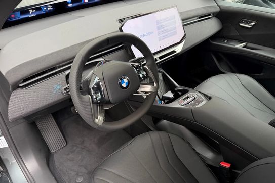 BMW iX3 40 sDrive 86.9kWh