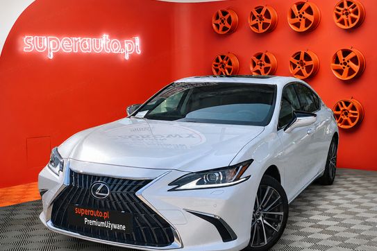 Lexus ES 300h Business Edition