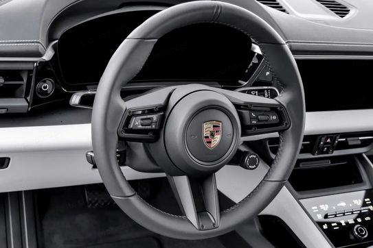 Porsche Macan 4