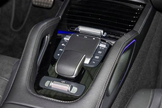 Mercedes GLE 300 d 4MATIC AMG Line