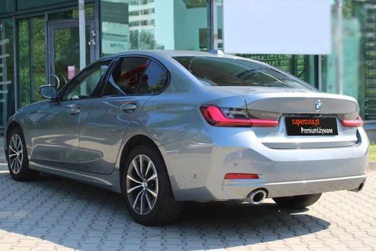 BMW Seria 3 320i xDrive aut