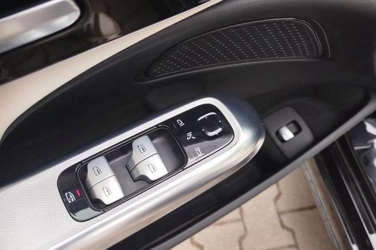 Mercedes Klasa E 200 AMG Line