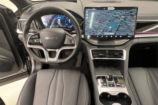BYD Seal U DM-i  Design AWD