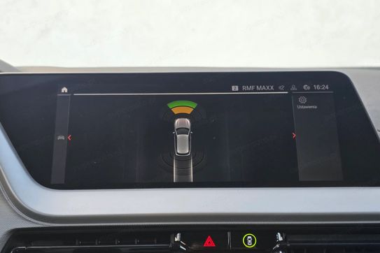 BMW Seria 1 118i Advantage