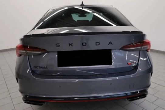 Skoda Octavia RS 2.0 TSI DSG