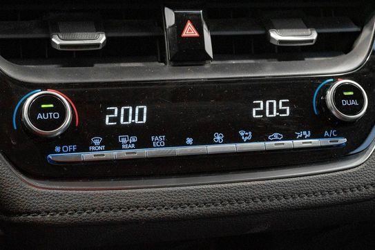 Toyota Corolla 1.8 Hybrid