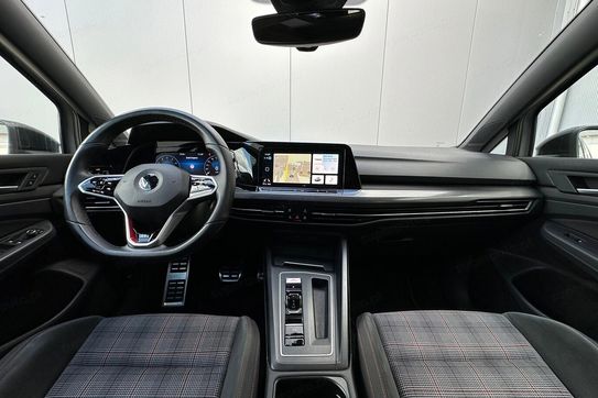 Volkswagen Golf VIII 2.0 TSI GTI DSG